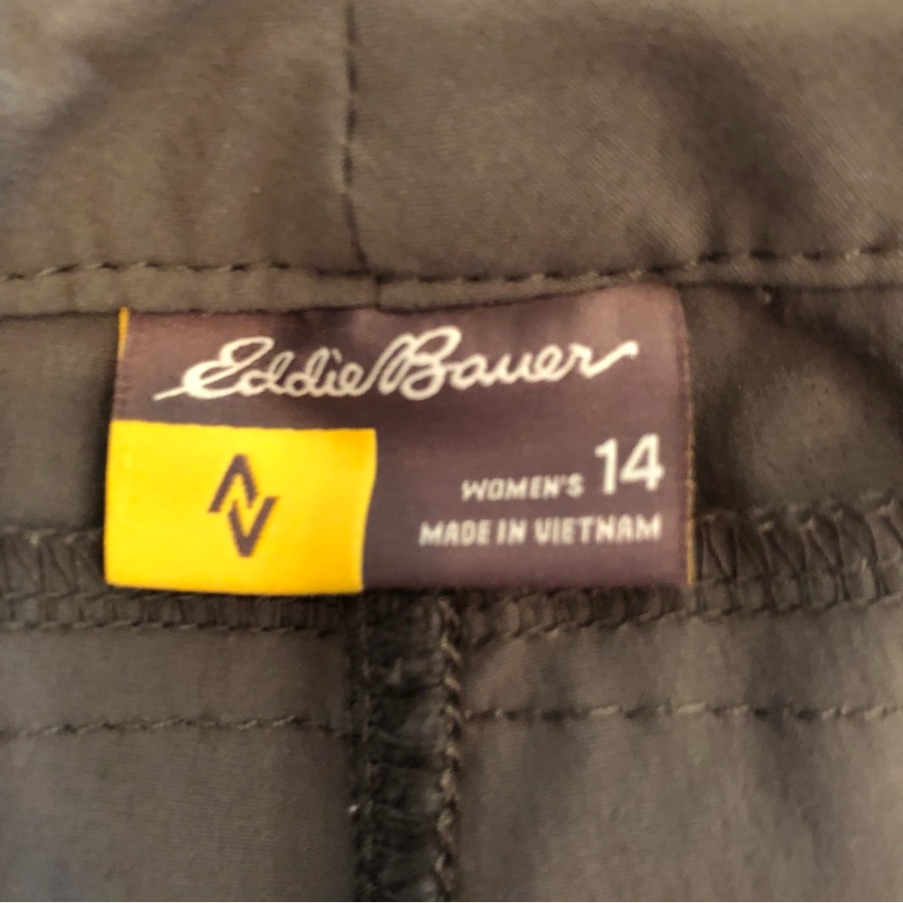 Eddie Bauer Women’s Pants - Picture 5 of 6